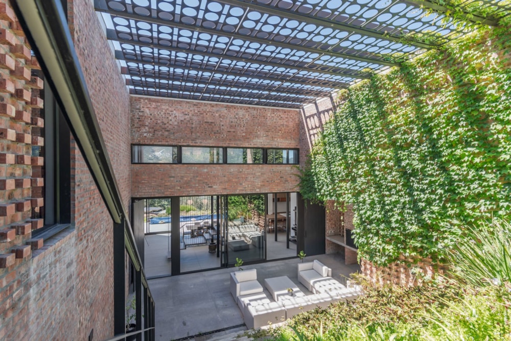 Security estate home for sale in Hout Bay - HOB1683037