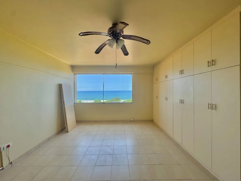 Studio apartment sold in North Beach Durban - 1DA1724073 Studio apartment sold in North Beach Durban - 1DA1724073