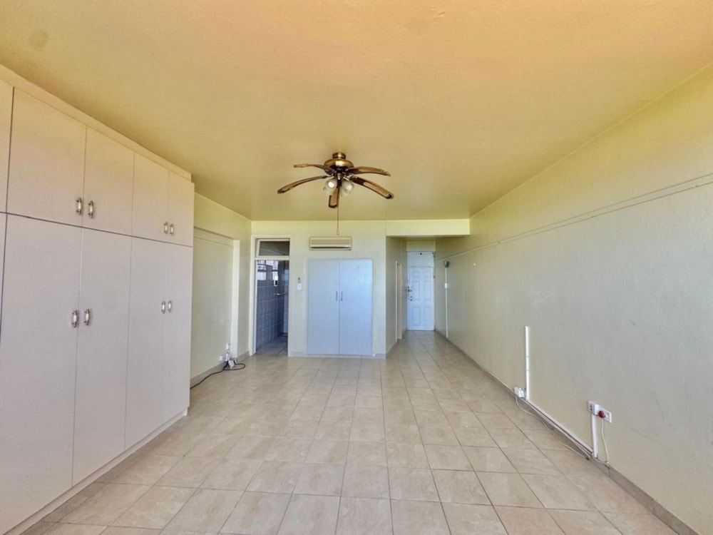 Studio apartment sold in North Beach Durban - 1DA1724073