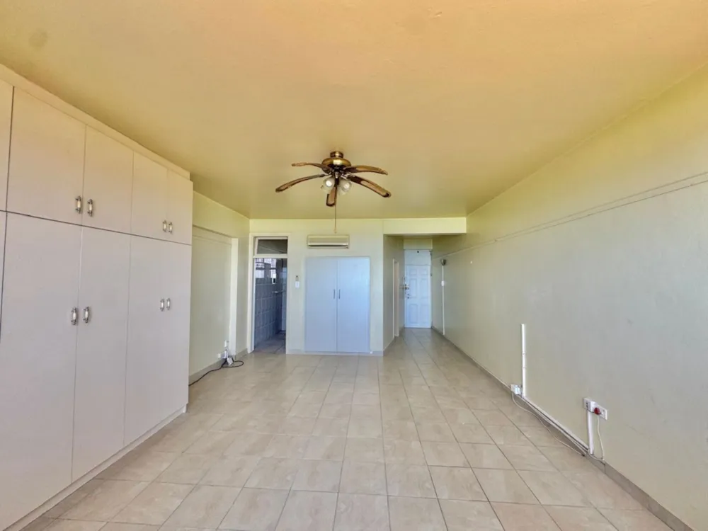 Studio apartment sold in North Beach Durban - 1DA1724073 Studio apartment sold in North Beach Durban - 1DA1724073