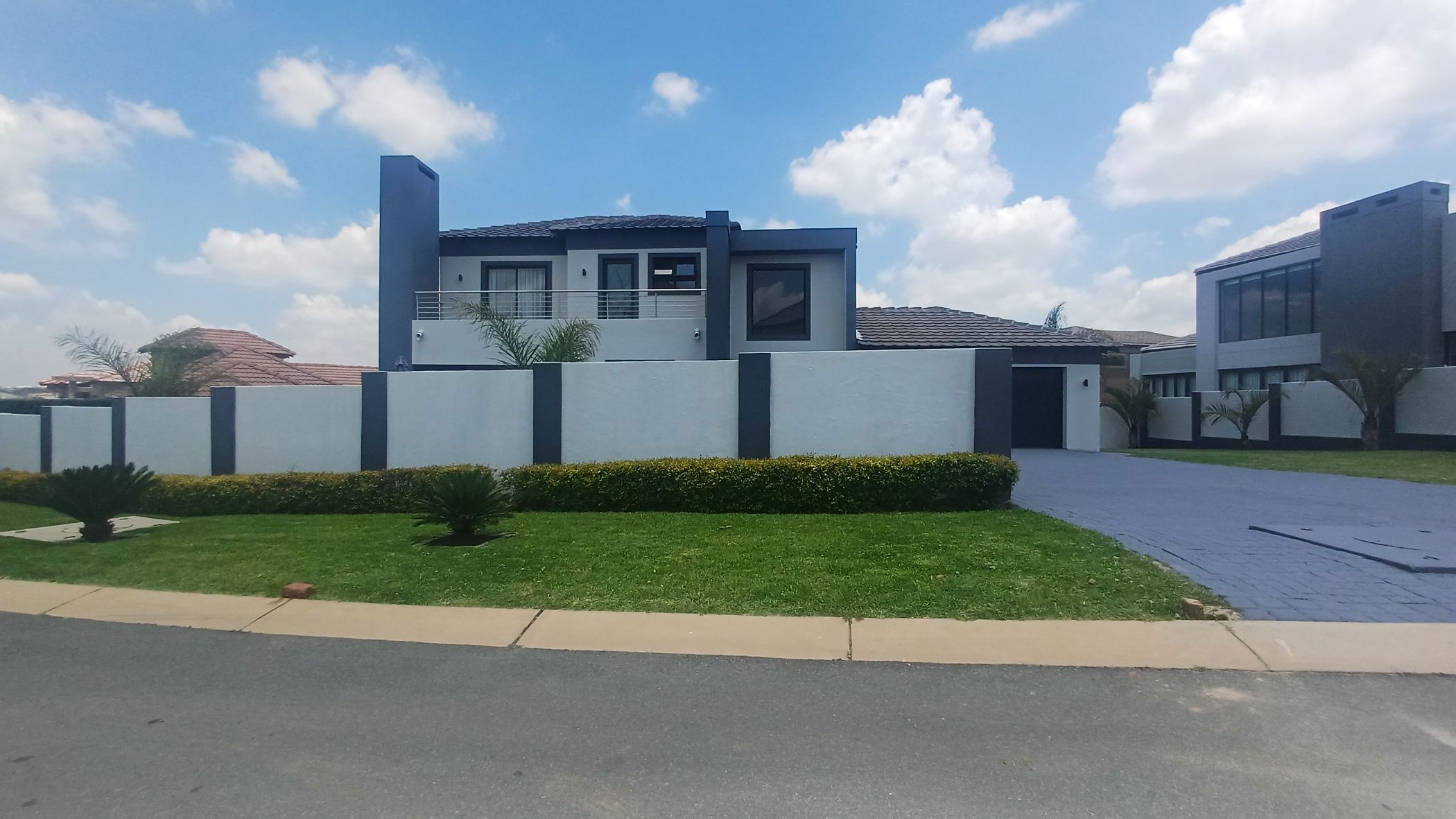 Golf estate house for sale in Blue Valley Golf Estate - CN1724221