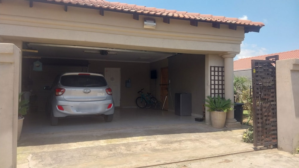 House for sale in Windmill Park - BOK1725505