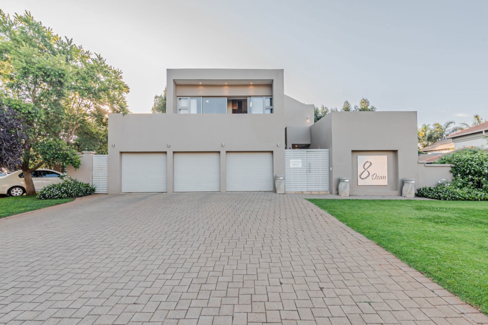 Security estate home for sale in Midstream Estate - CN1723266 Security estate home for sale in Midstream Estate - CN1723266