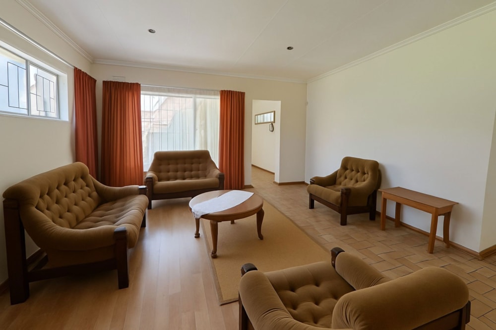 House for sale in Riebeeckstad, Welkom - 1WM1724695 House for sale in Riebeeckstad, Welkom - 1WM1724695