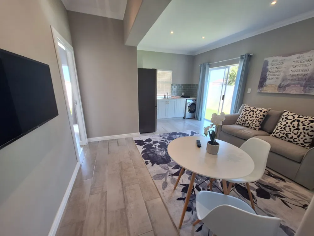 Garden apartment let in Westcliff, Hermanus - ONL1724991