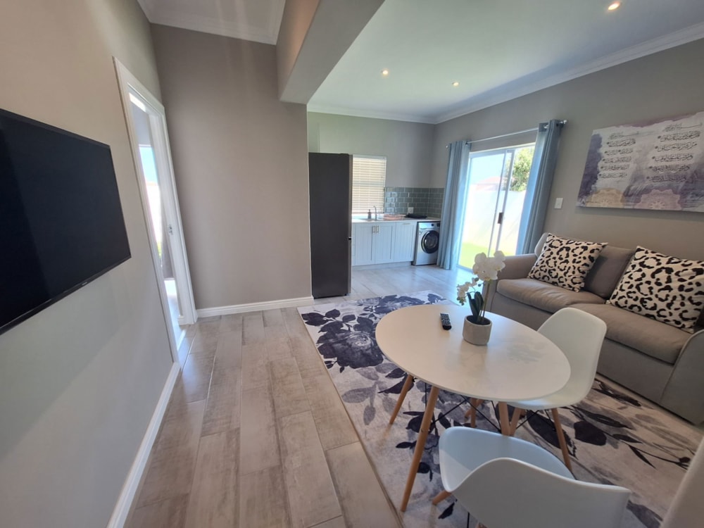 Garden apartment to rent in Westcliff, Hermanus - ONL1724991 Garden apartment to rent in Westcliff, Hermanus - ONL1724991