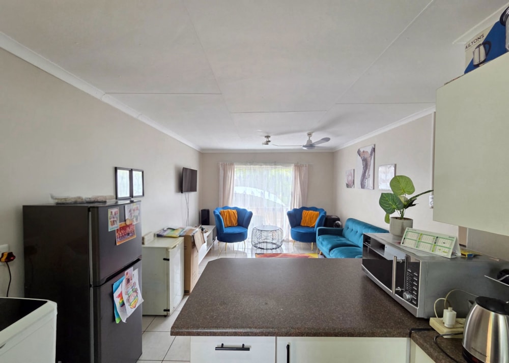 Apartment for sale in Sunnyridge, Newcastle - 1NW1723613 Apartment for sale in Sunnyridge, Newcastle - 1NW1723613