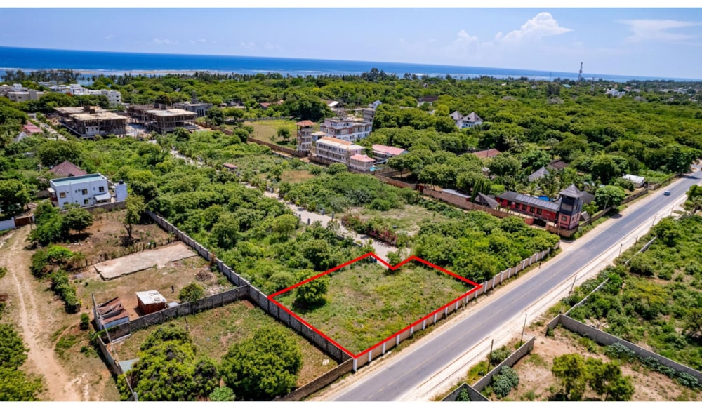 Residential vacant land for sale in Diani, Kenya - 3KE1722238