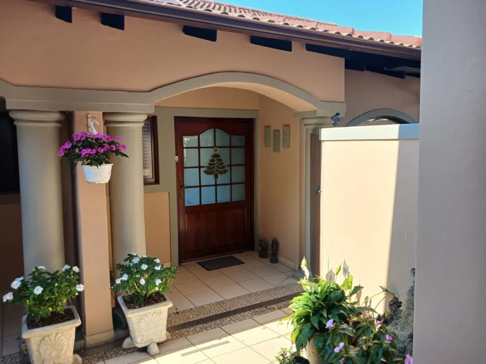 House let in Le Domaine Estate - 1KF1725201