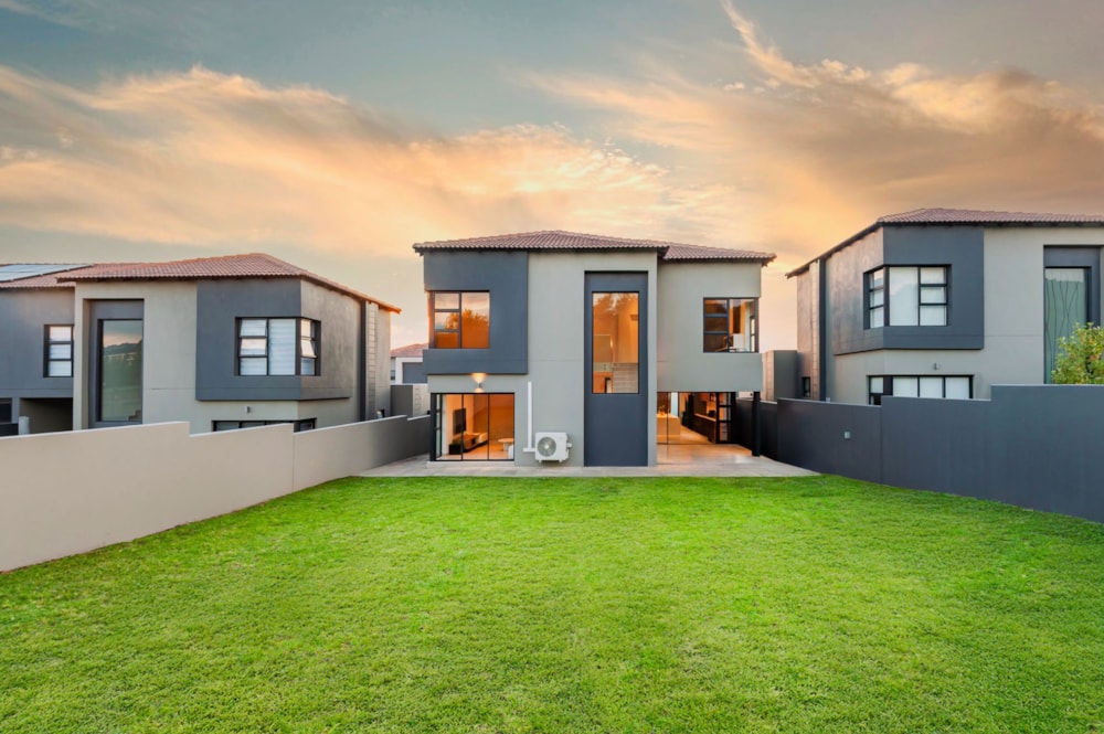 Townhouse for sale in Aspen Hills - 1GV1723161