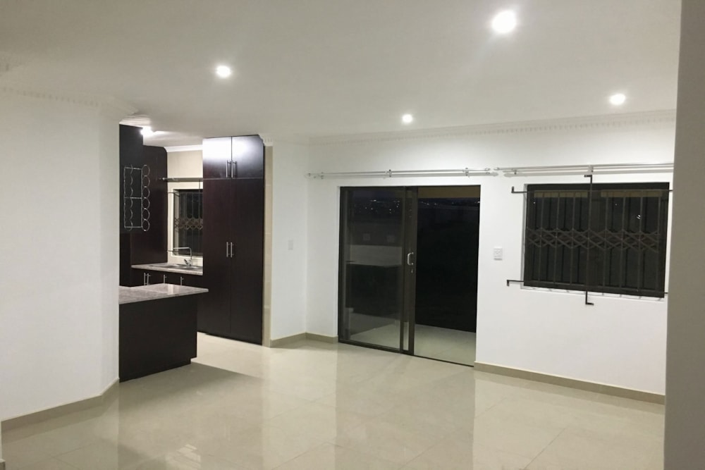 Apartment to rent in Isipingo Beach - 1WB1724318