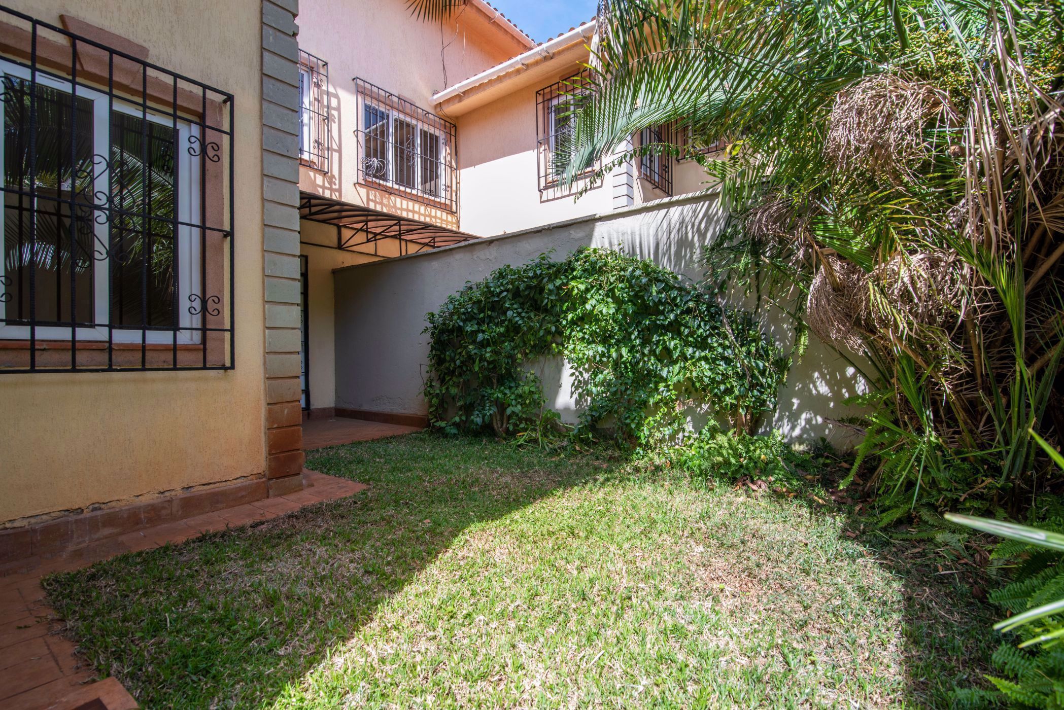House sold in Kyuna , Kenya - 3KE1714496
