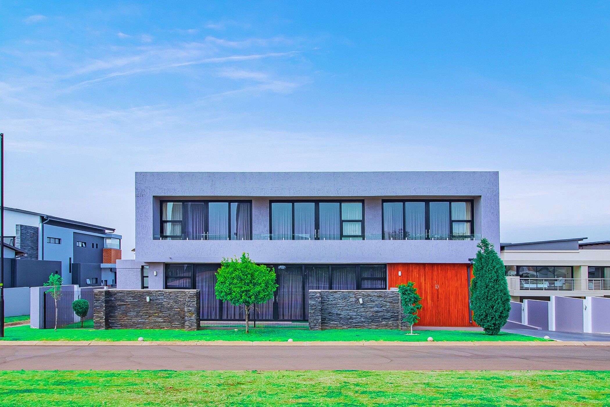 Security estate home for sale in Midstream Estate - CN1715711