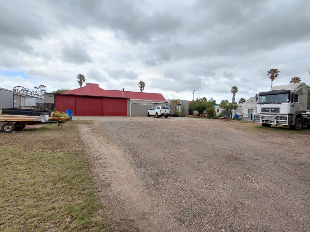 House for sale in Heidelberg, Garden Route - 1SR1725432 House for sale in Heidelberg, Garden Route - 1SR1725432