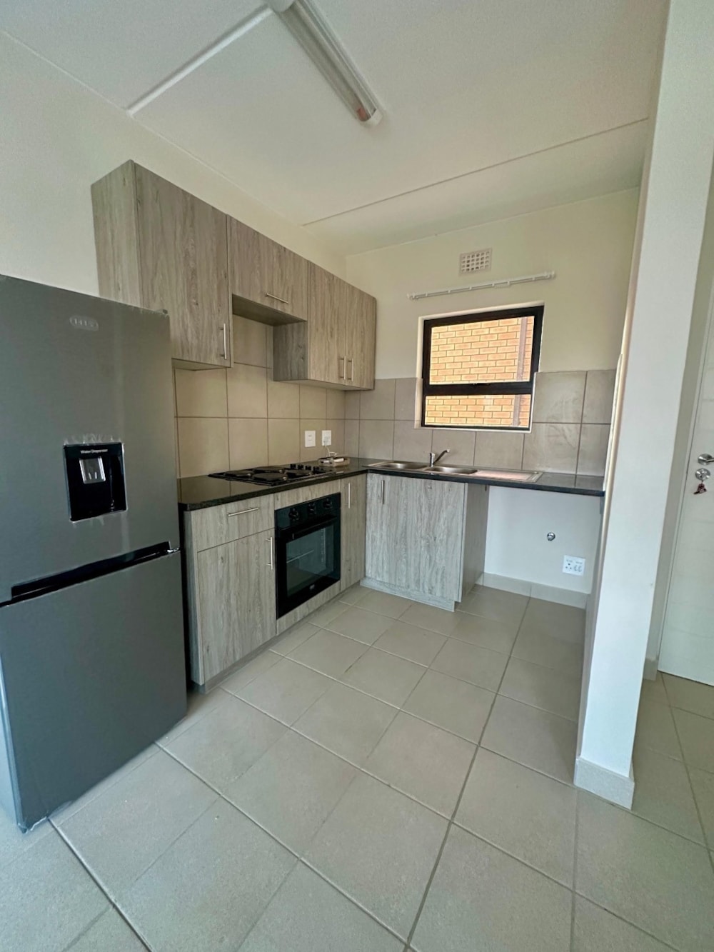 Apartment to rent in Mmopane, Botswana - 3BO1713091 Apartment to rent in Mmopane, Botswana - 3BO1713091