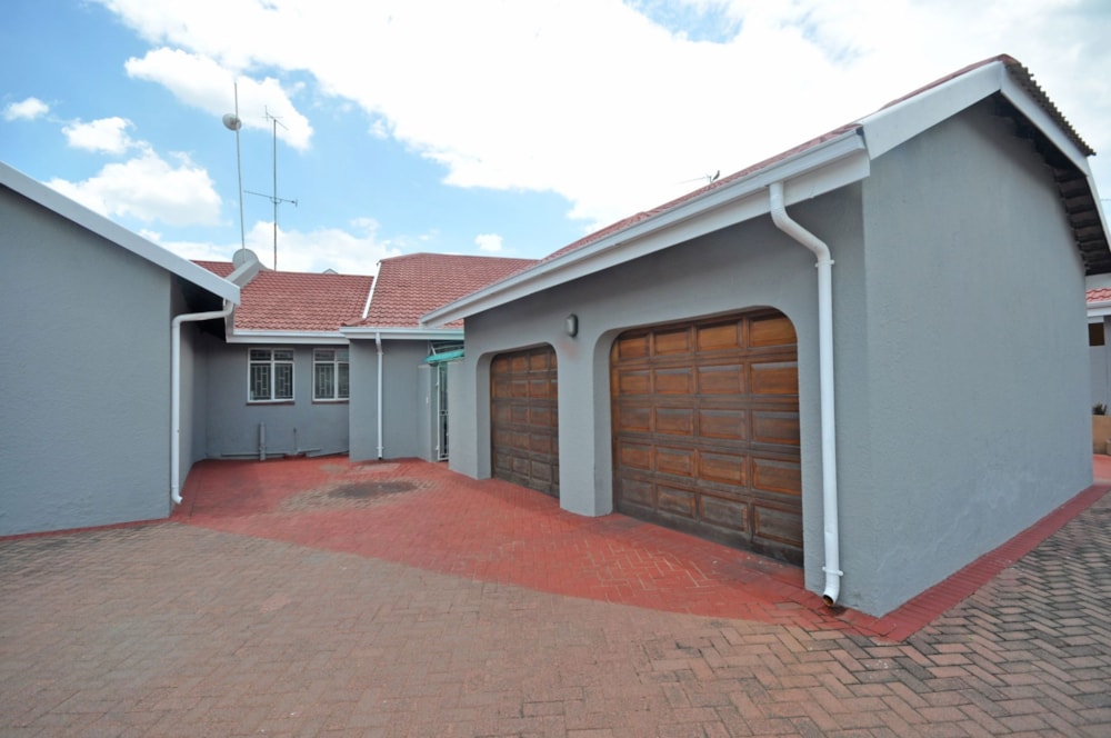 Townhouse to rent in Three Rivers Proper - 1VT1714936 Townhouse to rent in Three Rivers Proper - 1VT1714936