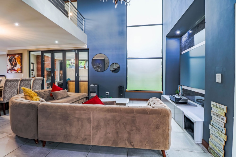 House for sale in Midstream Estate - CN1714414