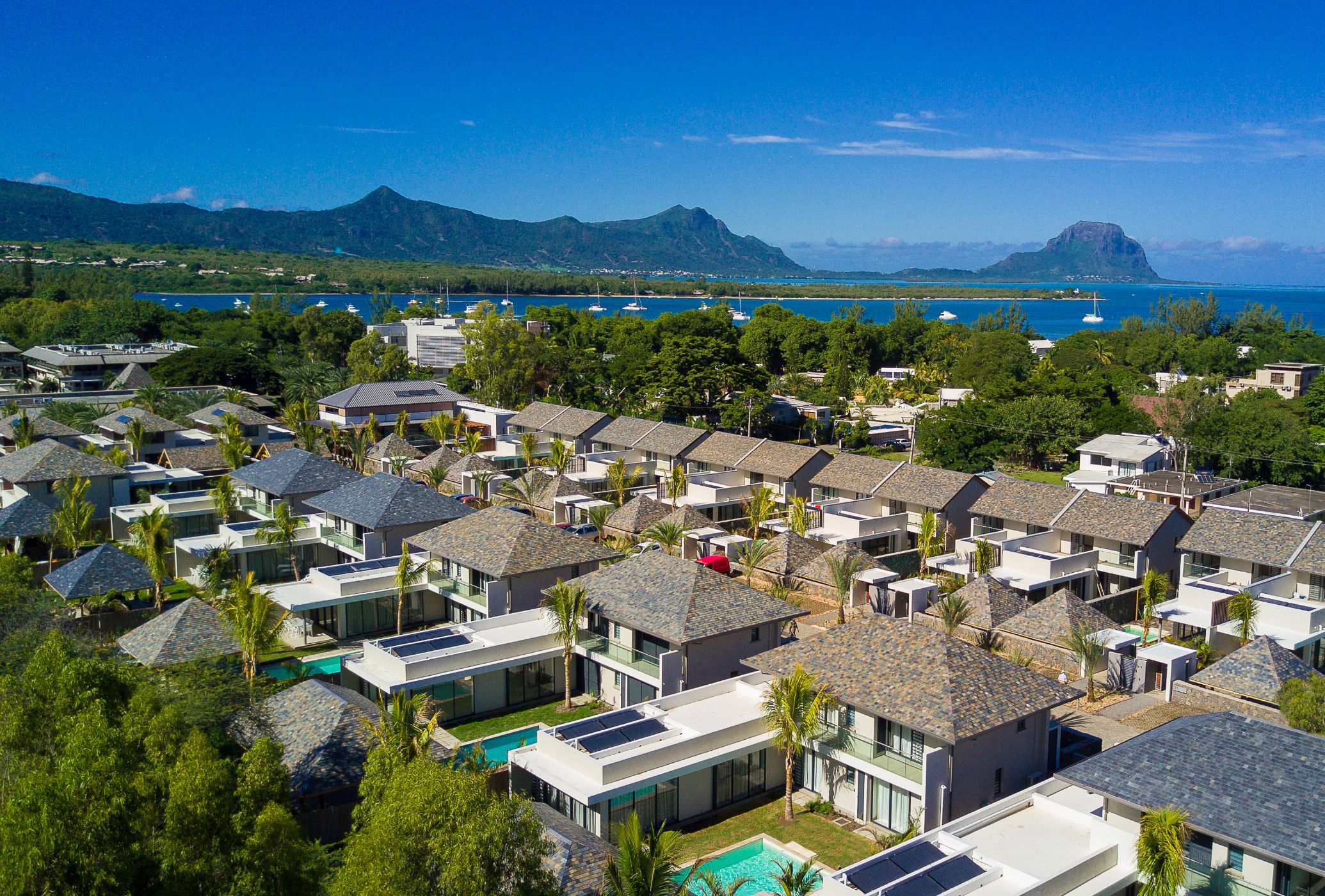 Double-storey house for sale in Tamarin, Mauritius - MUR1716116