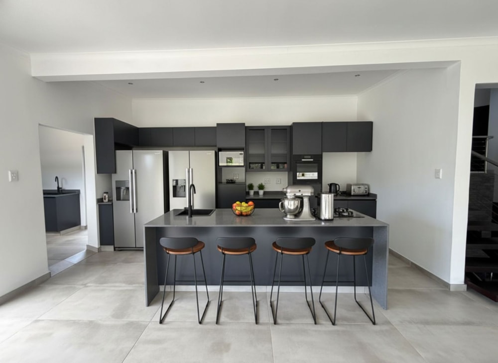 House for sale in Victoria Country Club Estate - 1PM1719626 House for sale in Victoria Country Club Estate - 1PM1719626