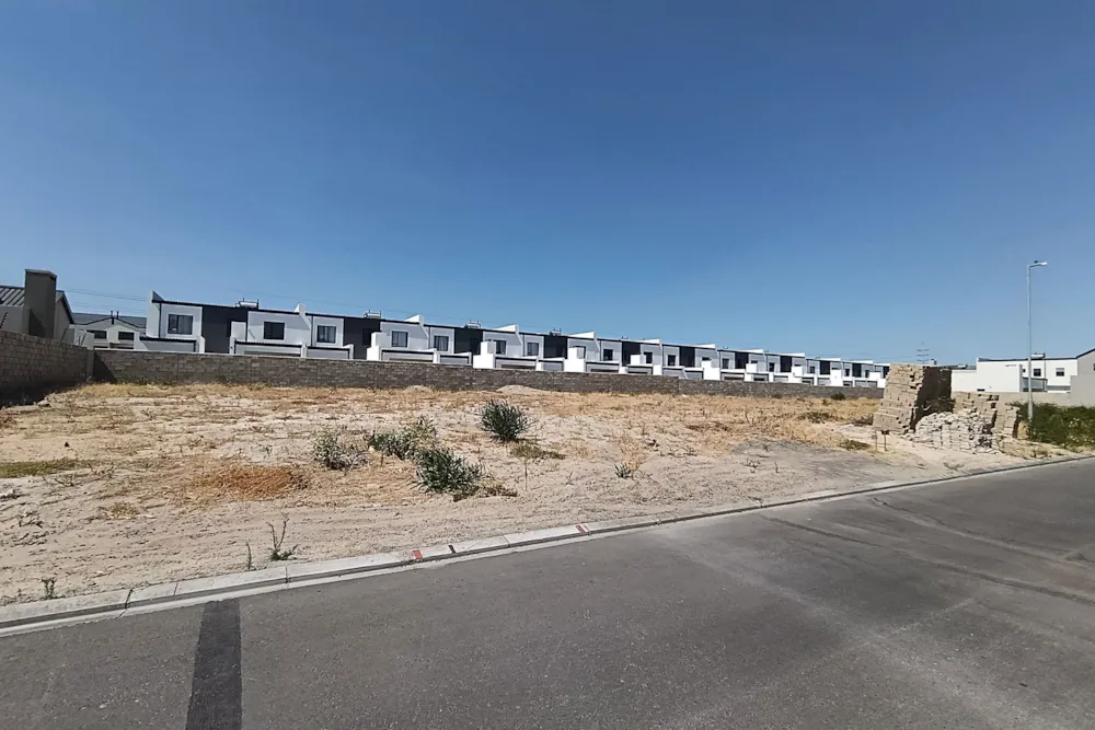 Residential vacant land sold in Sandown, Blouberg - 1TV1724101
