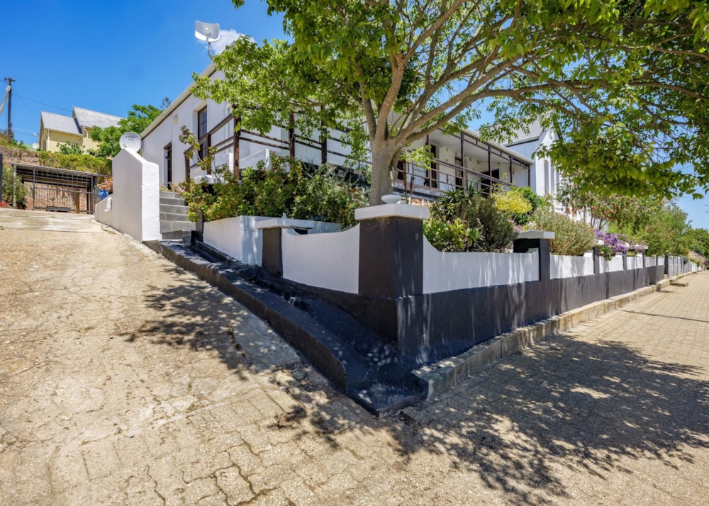 House for sale in Napier, Overberg - 1SW1718977 House for sale in Napier, Overberg - 1SW1718977