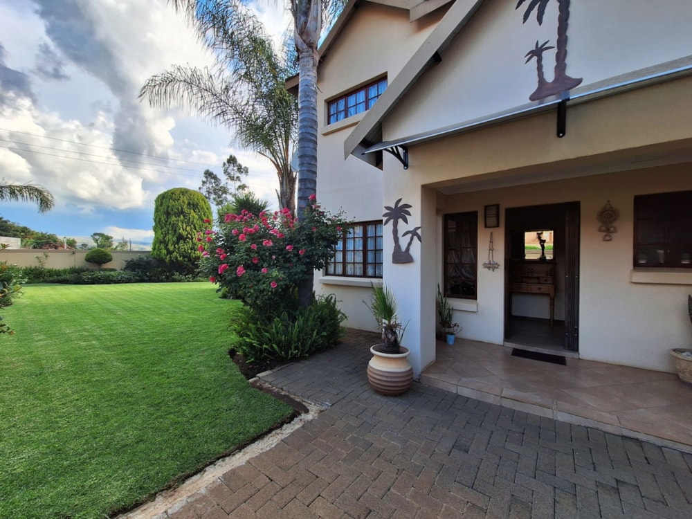 House for sale in Lydenburg (Mashishing) - 1LY1724596