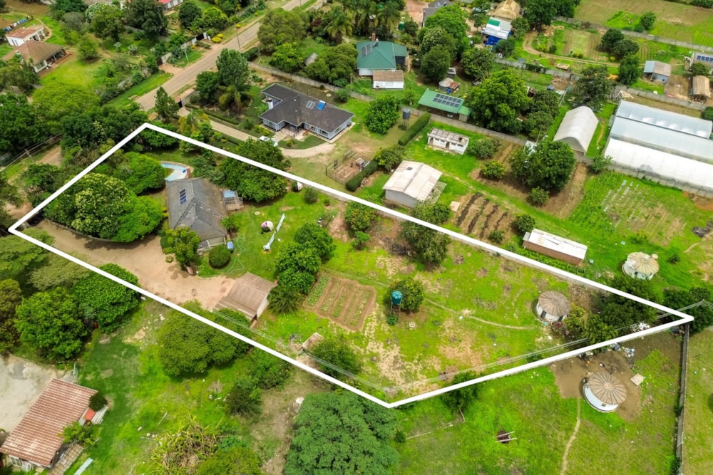 House for sale in Marlborough, Zimbabwe - 3ZB1724432 House for sale in Marlborough, Zimbabwe - 3ZB1724432