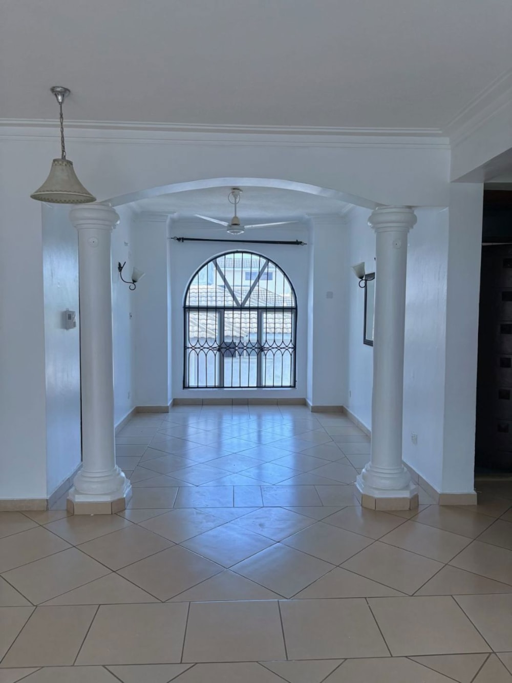 Apartment for sale in Nyali, Kenya - 3KE1724522 Apartment for sale in Nyali, Kenya - 3KE1724522