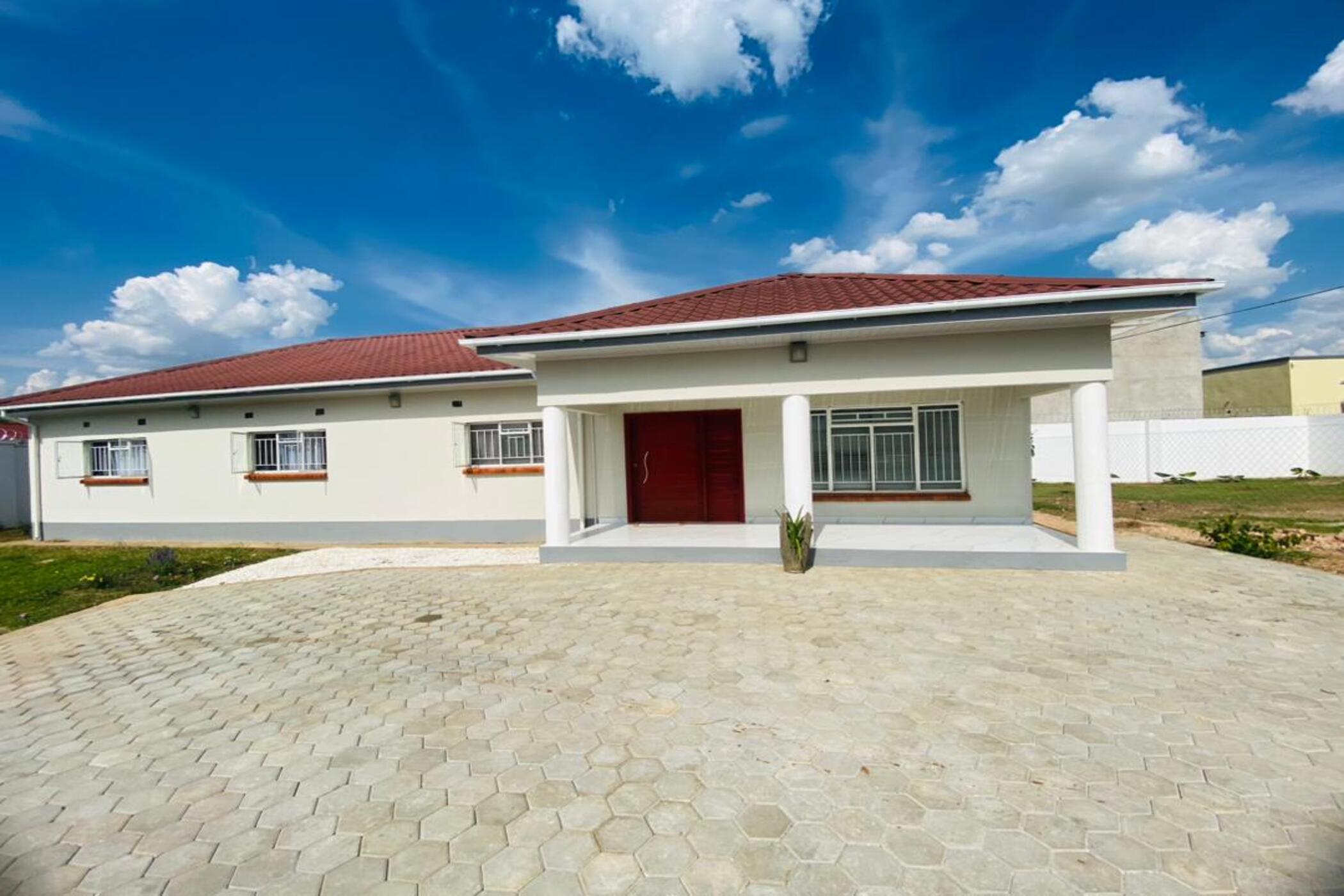 House to rent in Meanwood, Zambia - 3ZA1721546