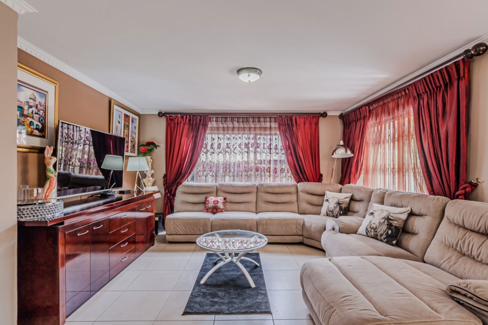 House for sale in Erasmuskloof - PT1722298 House for sale in Erasmuskloof - PT1722298