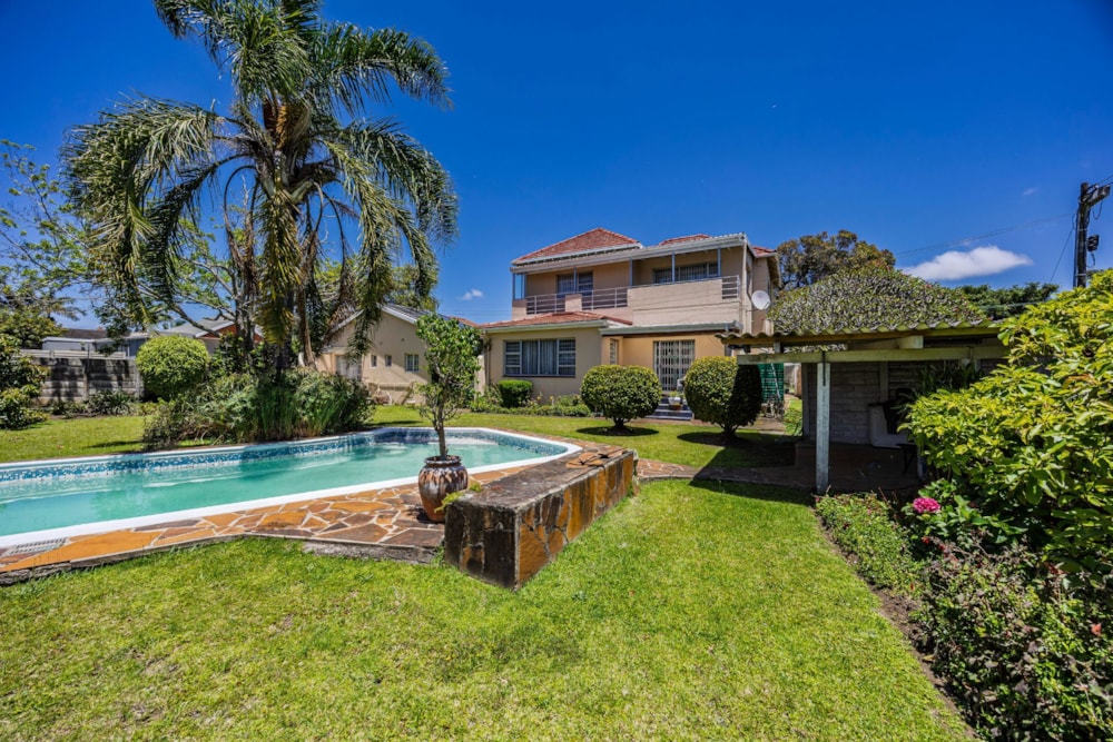 Double-storey house for sale in Vincent - 1EZ1723650 Double-storey house for sale in Vincent - 1EZ1723650