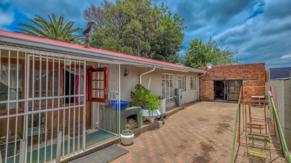 House for sale in Sophiatown - RAN1723417 House for sale in Sophiatown - RAN1723417