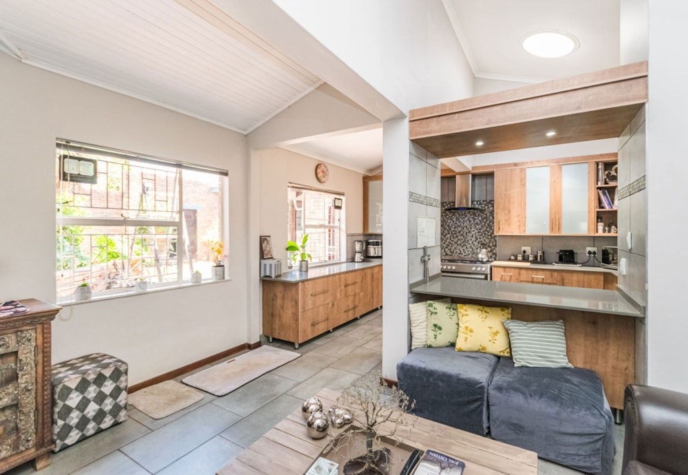 House for sale in Greenhills - 1KR1724246 House for sale in Greenhills - 1KR1724246