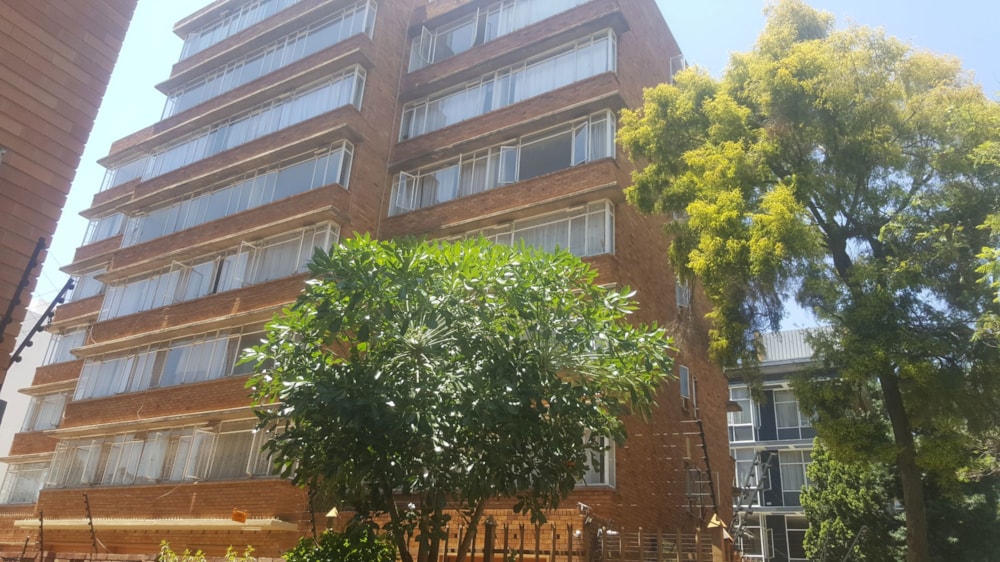 Apartment for sale in Sunnyside, Pretoria East - PT1722995 Apartment for sale in Sunnyside, Pretoria East - PT1722995
