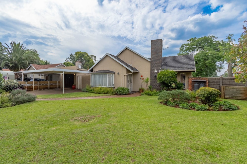 Single-storey house for sale in The Stewards - EN1723938 Single-storey house for sale in The Stewards - EN1723938