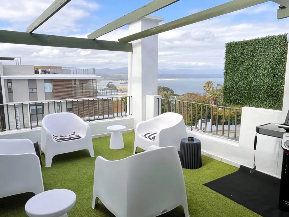 Apartment to rent in Plettenberg Bay - 1KG1724630