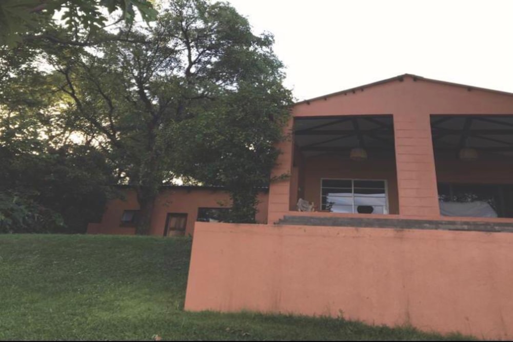 House for sale in Victoria Falls, Zimbabwe - 3ZB1723316 House for sale in Victoria Falls, Zimbabwe - 3ZB1723316