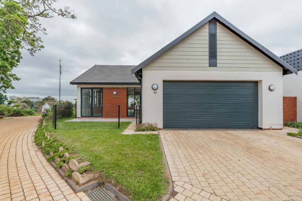 Townhouse for sale in Kloof - 1KF1723360 Townhouse for sale in Kloof - 1KF1723360