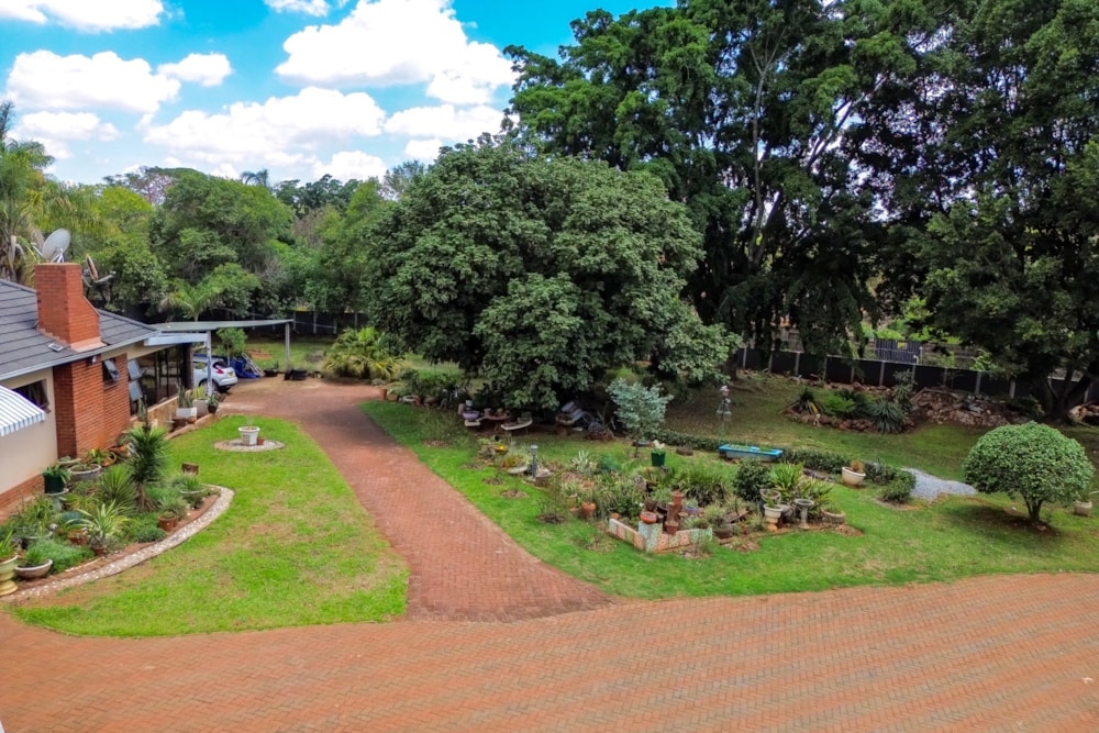 House for sale in Rolf Valley, Zimbabwe - 3ZB1723483 House for sale in Rolf Valley, Zimbabwe - 3ZB1723483