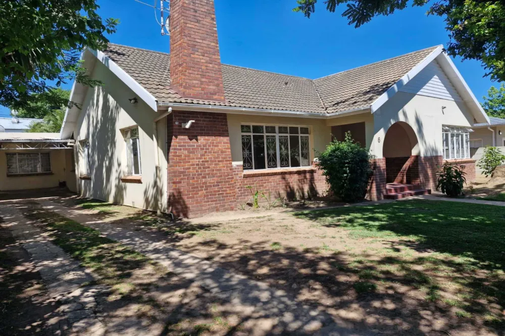 House let in Oatlands, Grahamstown, Makhanda - 1GC1749158 House let in Oatlands, Grahamstown, Makhanda - 1GC1749158