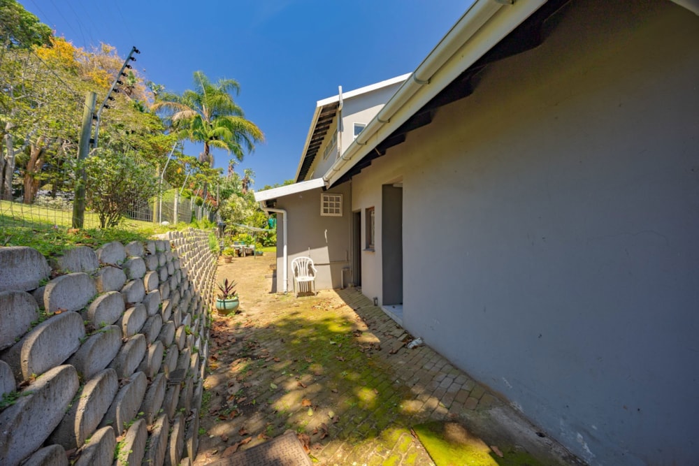 Double-storey house for sale in Uvongo - 1PSH1724519