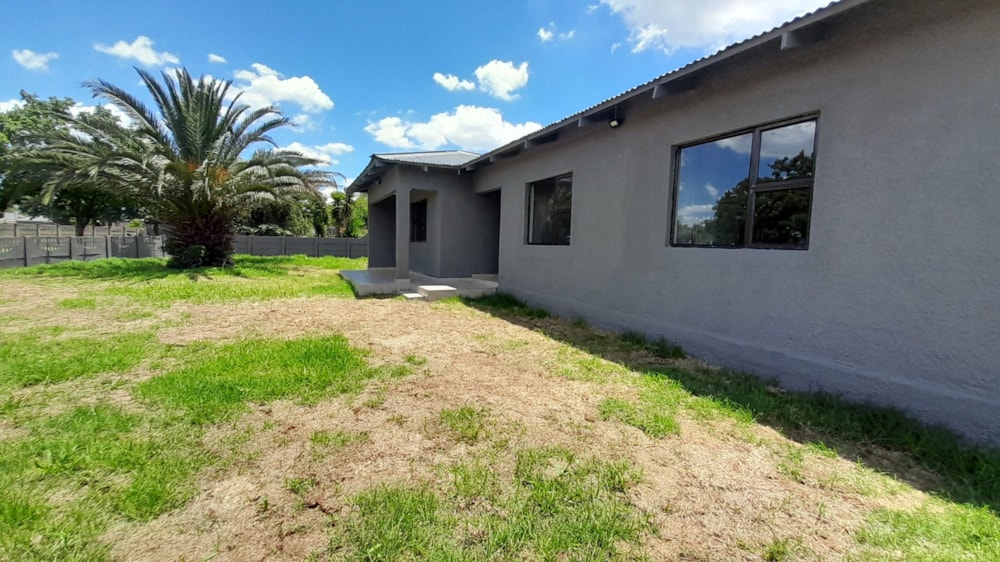 House for sale in Vanderbijlpark CW 6 - 1VT1723617 House for sale in Vanderbijlpark CW 6 - 1VT1723617