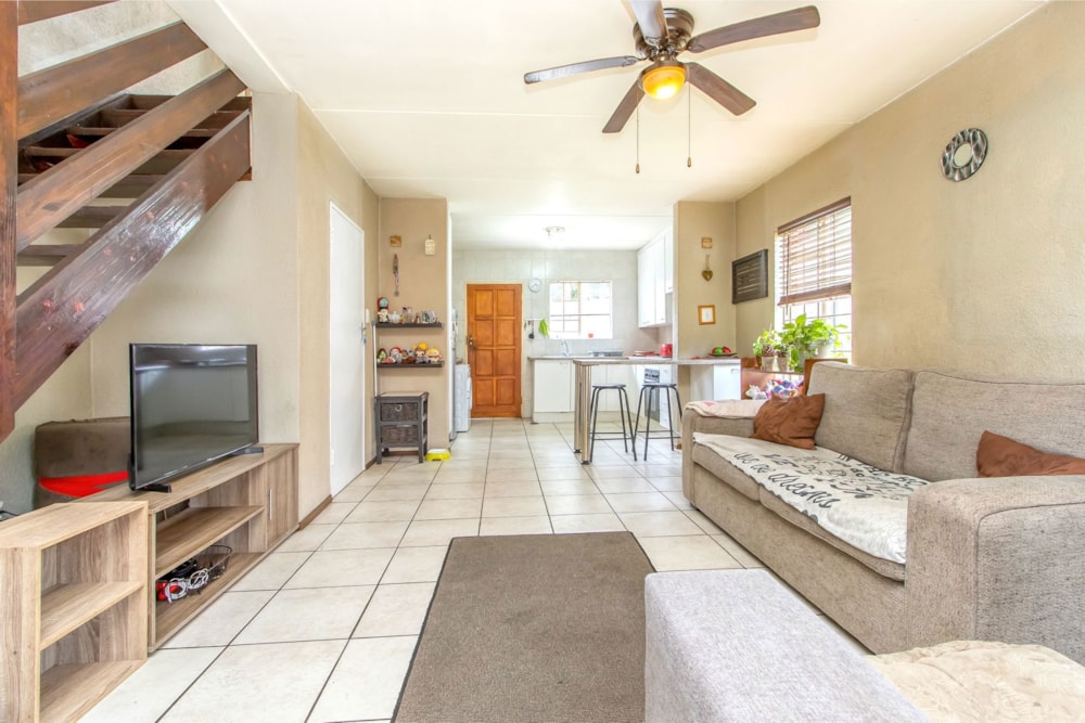 Townhouse for sale in North Riding - FW1723634 Townhouse for sale in North Riding - FW1723634