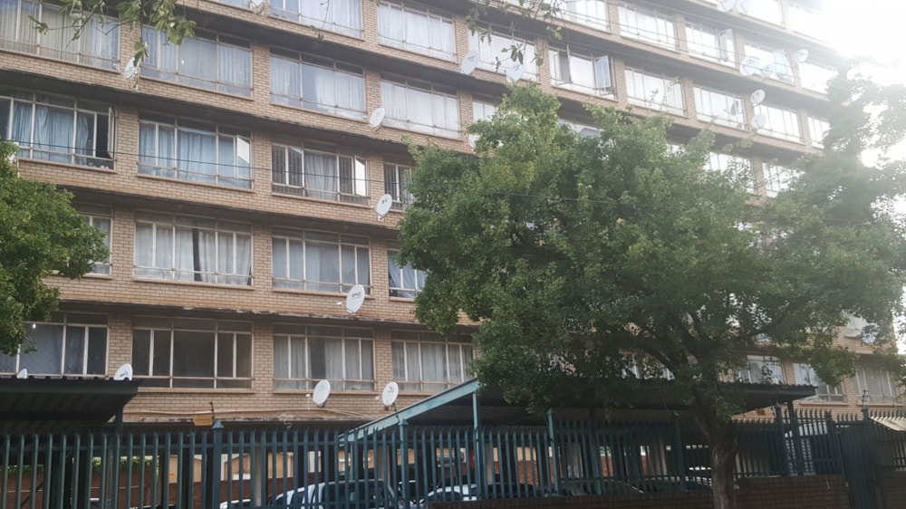 Apartment for sale in Berea Park - PT1724043 Apartment for sale in Berea Park - PT1724043