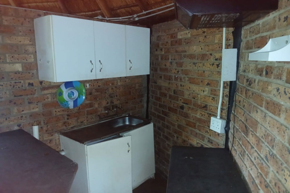 Bachelor apartment to rent in Witbank (eMalahleni) - 1WD1723668 Bachelor apartment to rent in Witbank (eMalahleni) - 1WD1723668