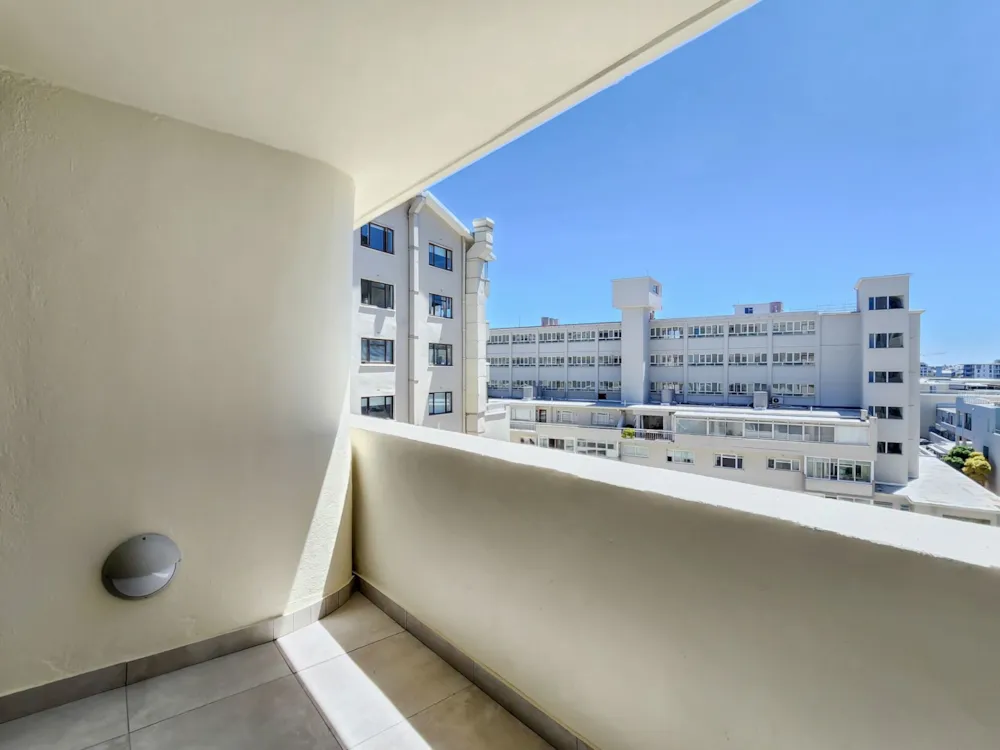Apartment sold in Sea Point - AS1723691 Apartment sold in Sea Point - AS1723691