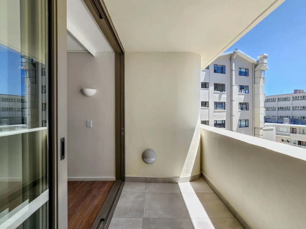 Apartment sold in Sea Point - AS1723691 Apartment sold in Sea Point - AS1723691