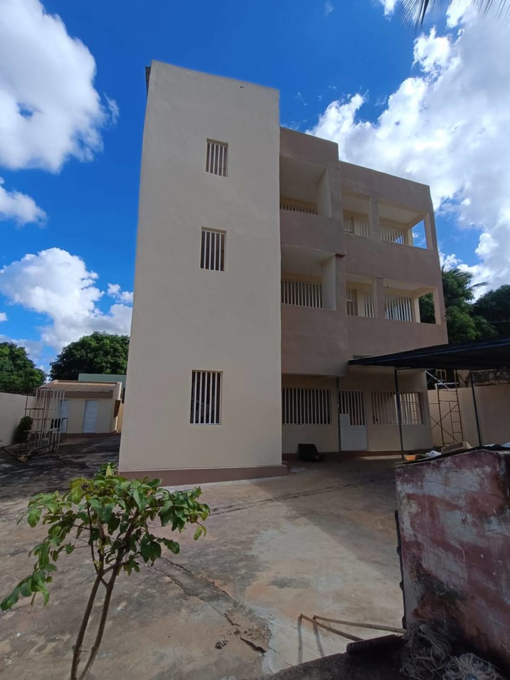 Commercial flats for sale in Nampula, Nampula, Mozambique - 3MQ1723737 Commercial flats for sale in Nampula, Nampula, Mozambique - 3MQ1723737