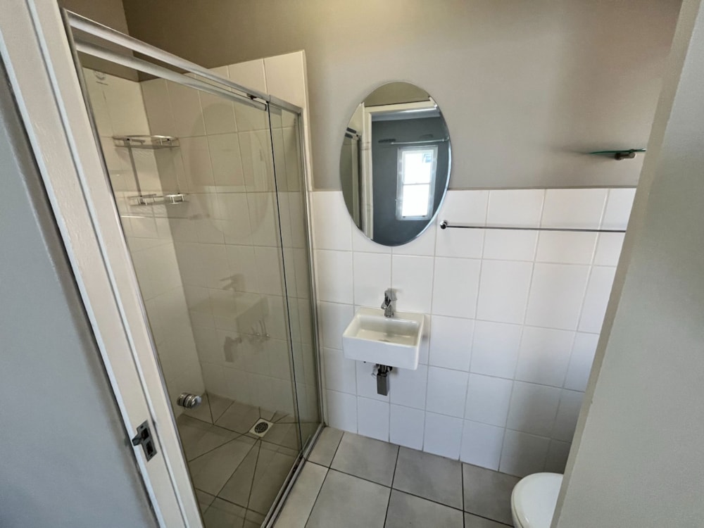 Security complex home for sale in Glen Lilly - 1MS1723773 Security complex home for sale in Glen Lilly - 1MS1723773