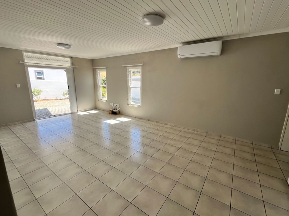 Security complex home for sale in Glen Lilly - 1MS1723773